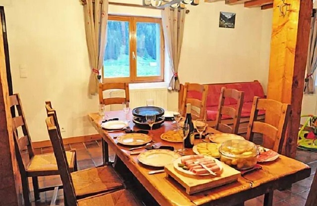 Chalet in the Heart of La Vanoise - 4 Room Chalet 7 People