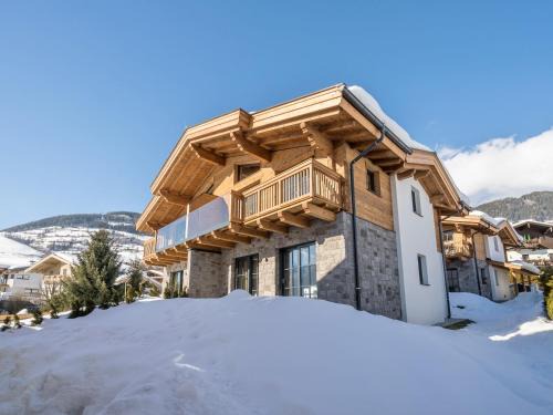 Chalet in Piesendorf near Ski Slopes