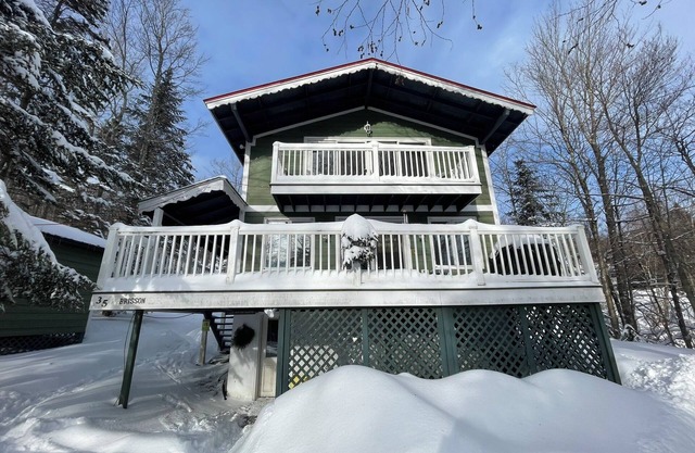 Chalet Jay