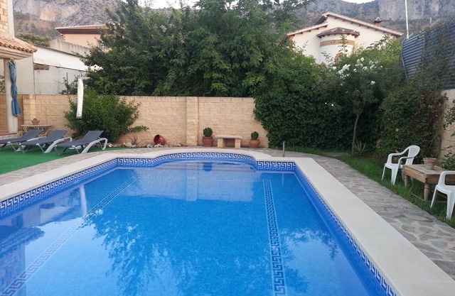Chalet offer with pool between Malaga, Cordoba, Granada and Seville. Andalusia