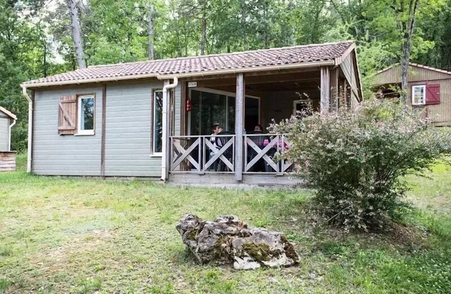 Chalet R VE (5 pers) 2 Schlafzimmer - Klimaanlage - überdachte Terrasse 5 persons