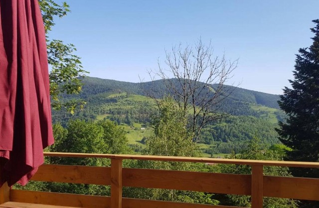 Chalet "Refuges des Hauts 5" with Private Terrace & Wi-Fi
