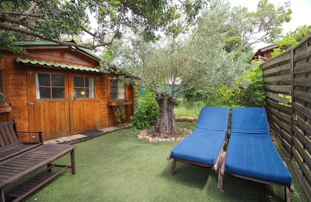 Chalet 'Un Moment De Douceur' with Sea View, Wi-Fi and Air Conditioning