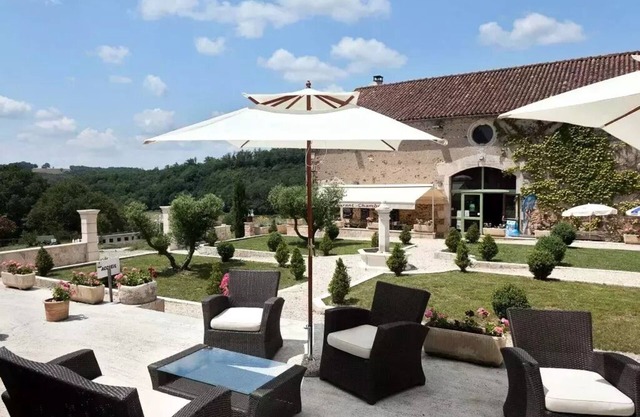 Chambon Gorges Campsite* - Espace Classic 4-room chalet for 6 people with air conditioning