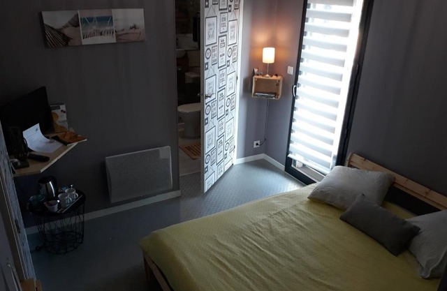 Chambre 150m des plage