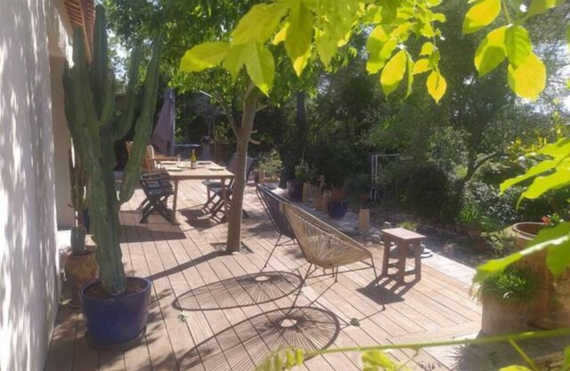 Chambre Bohème Dans Villa Avec Piscine et Jardin Paysagé,