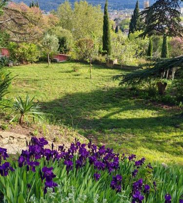 chambre d'hote de charme "Villa les Iris" proche centre ville