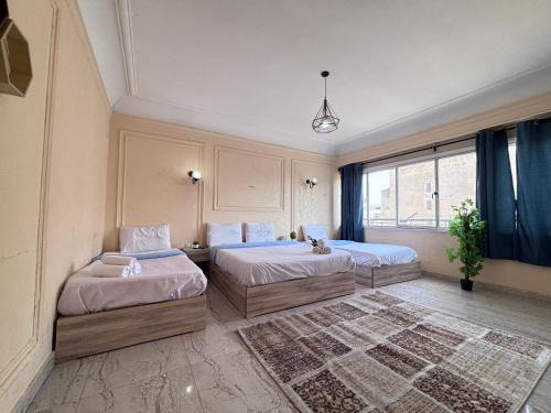 Champollion apartments