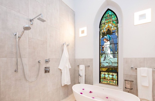 Chapel Cottage, where nature and comfort blend seamlessly.