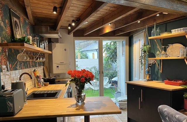 Characterful coach house in the heart of Greenwich
