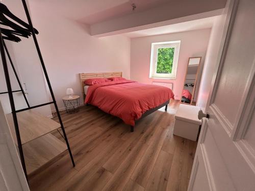 Charmant appartement au cœur de Montrond