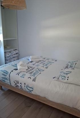 Charmant petit appartement avec terrasse