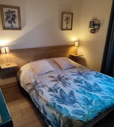 Charmant studio 8, parking et wifi gratuit, local vélo
