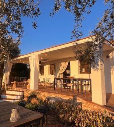 Charmante casita met veranda en privé zwembad op een kleinschalige Finca