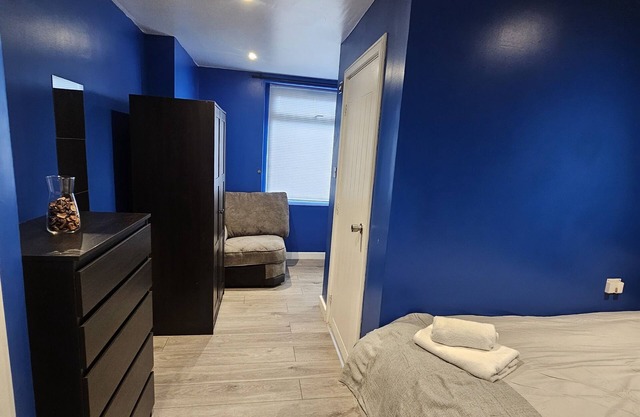 Charming 1-Bed Apartment in Huddersfield