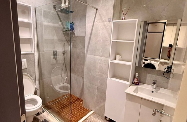 Charming 1-bedroom apartment in wonderful Tiranë with AC, WiFi