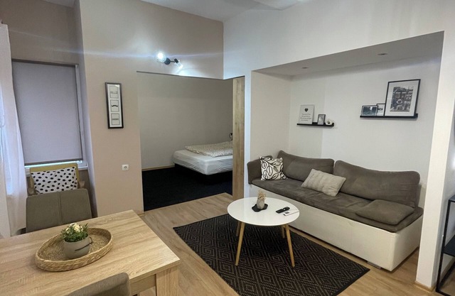 Charming 1-bedroom apartment with WiFi and AC in brilliant Mostar