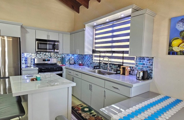 Charming 1-bedroom Breezy Pavilion + Solar Backup + Freshly Updated