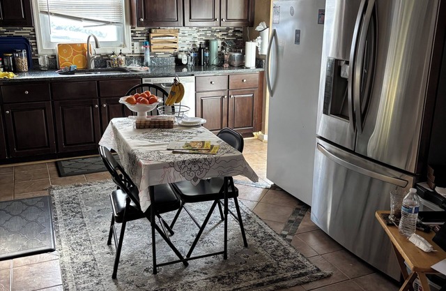 Charming 1-bedroom house with AC, WiFi in adorable Fairfax