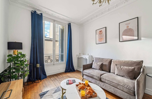 Charming 1BR - Walk to Eiffel Tower
