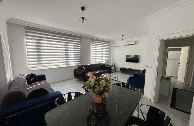 Charming 2-bedroom apartment with WiFi and AC in enchanting Antalya