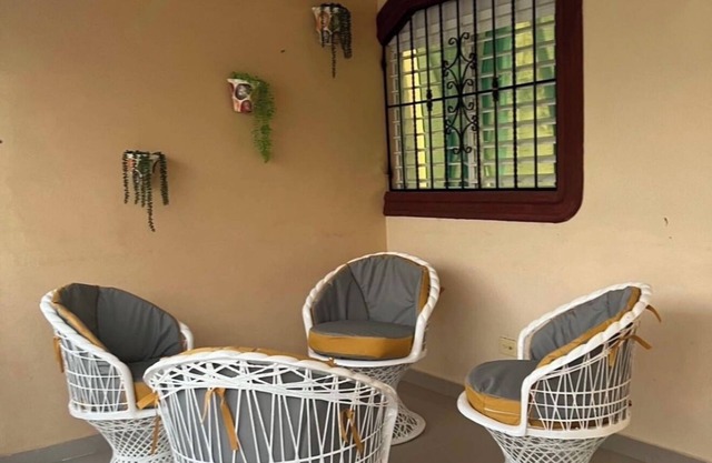 Charming 2-bedroom apartment in lovely Moca with AC