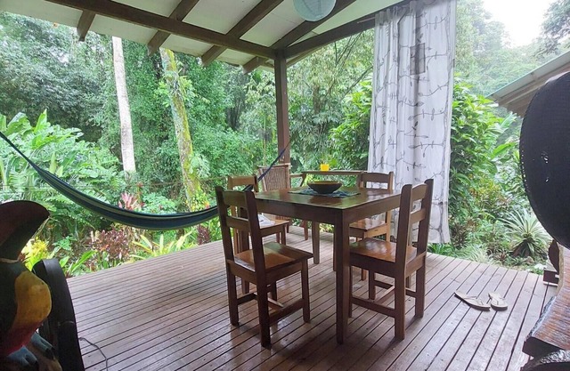 Charming 2-bedroom house in marvelous Puerto Viejo with WiFi