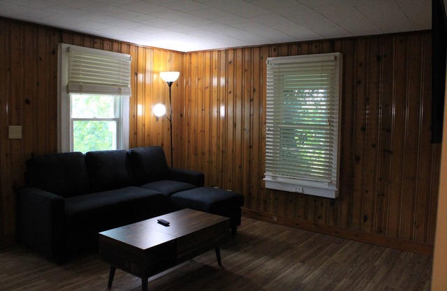 Charming 2-bedroom house in wonderful Kingsport with AC
