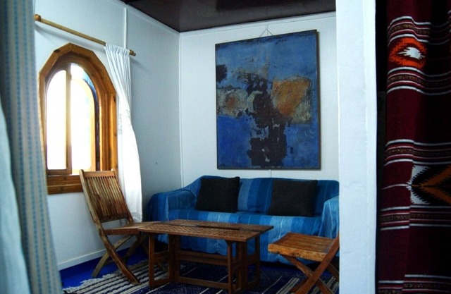 Charming 2-bedroom apartment in enchanting Chefchaouen with AC, WiFi