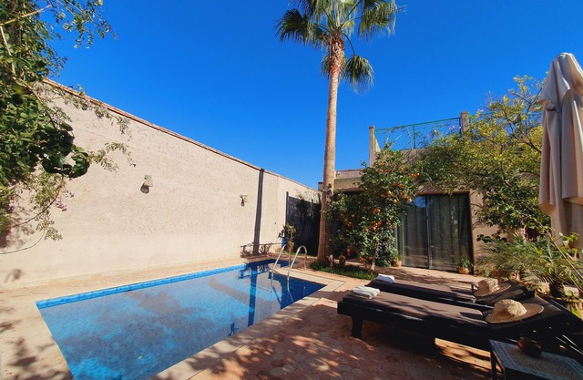 Charming 3-bedroom riad with WiFi and AC in lovely Marrakesh