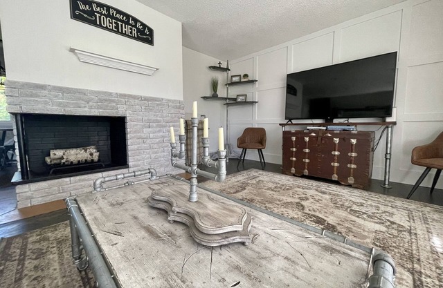 Charming 3BR Home - Minutes from Downtown Tigard!