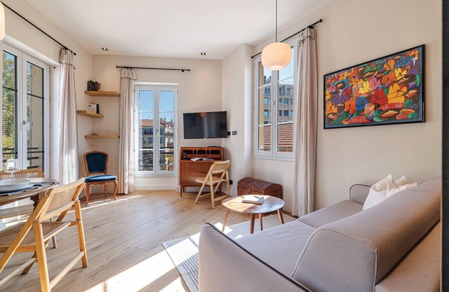 Charming Air-Conditioned 1-Bedroom Apartment – Ideally Located in Nice