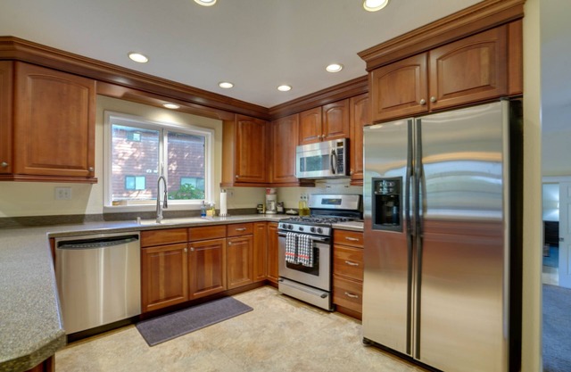 Charming Anchorage Home w/Private Hot Tub!