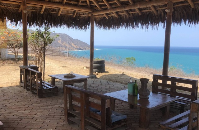 Charming and quiet ocean view beach chalet