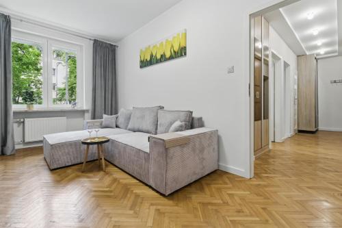 Charming Apartment by Solarento