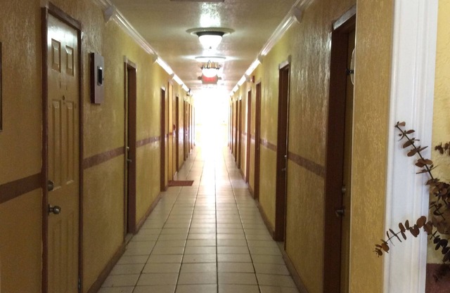 Charming boutique hotel in wonderful Hialeah with AC, WiFi
