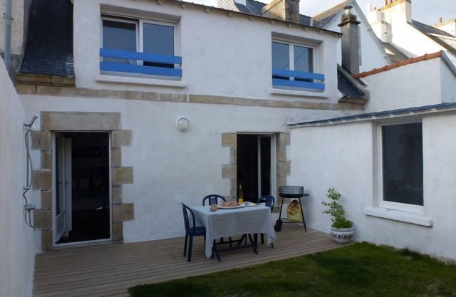Charming Breton house in the heart of the market town of Guilvinec