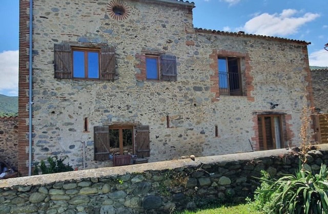 Charming Catalan Barn Conversion With Large Garden