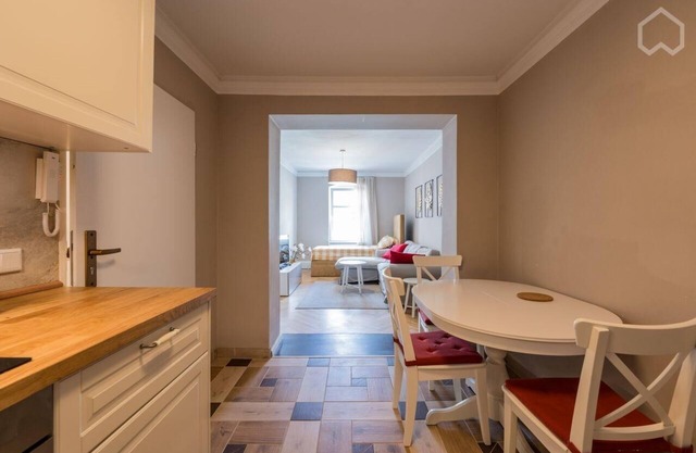 Charming city apartment in the Kreuzberg neighborhood Berlin-3R