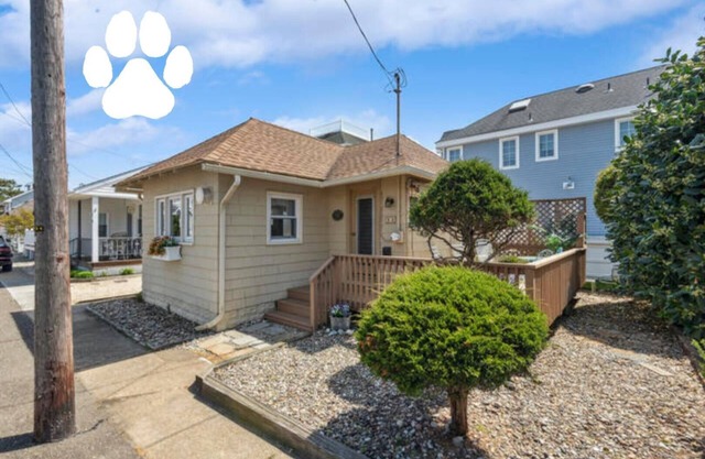 Charming Coastal Cottage, In Stone Harbor, Two Blocks From The Beach!