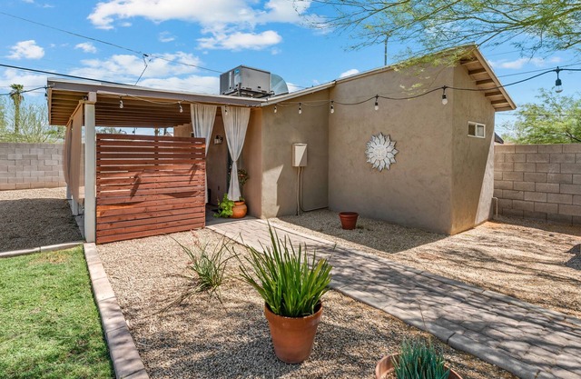 Charming Coronado Casita : Downtown PHX *Hottub&AC