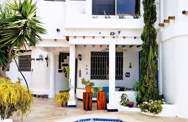 Charming family-friendly townhome in Punta Blanca