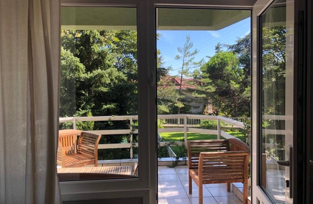 Charming Flat with Balcony in Bebek