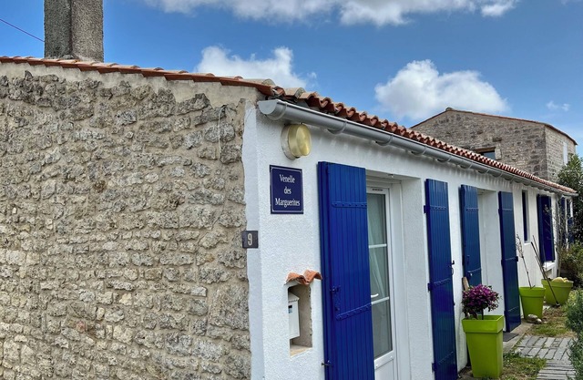 Charming house 300m from the beach