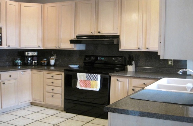 ♥ CHARMING HOME IN THE CENTER OF CANYON ♥ Walk to Downtown Square, WTAMU, & More