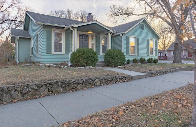 Charming Home w/Fire Pit & Fenced Yard!