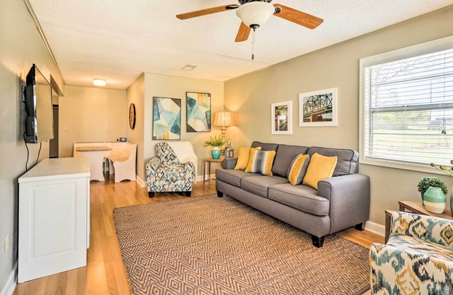 Charming Home w/Porch: Walk to Greers Ferry Lake!
