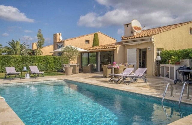 Charming house with private pool