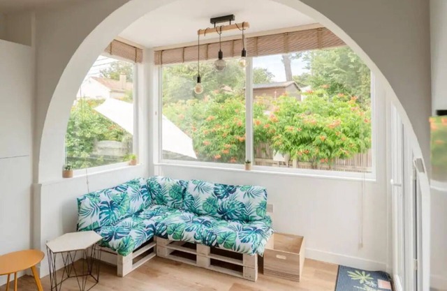 Charming house 100m from the beach