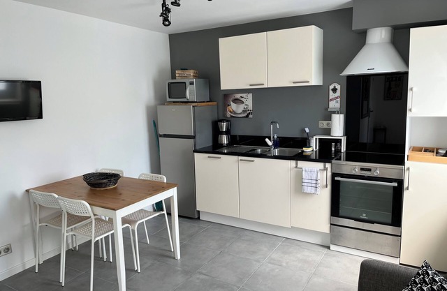 Charming House - Ideally located (Grand stade, Airport and Lille center)